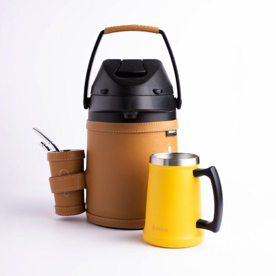 TERERÉ INOX 2,5 L. CUERO +BOMBILLA DE ALPACA +DE REGALO CHOPPERA 500ML*